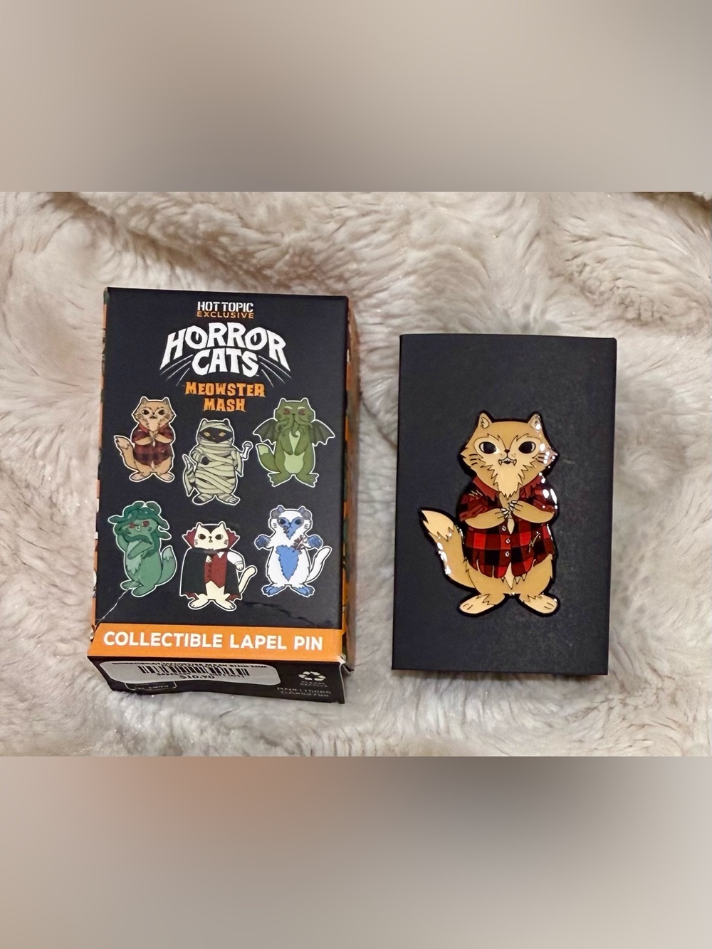 Hot Topic Horror Cats Meowster Mash Lapel Pin Set